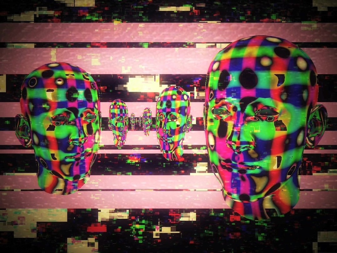 Glitchyself 2 (animation) Model: @vjravenlight Made by @vjravenlight C…