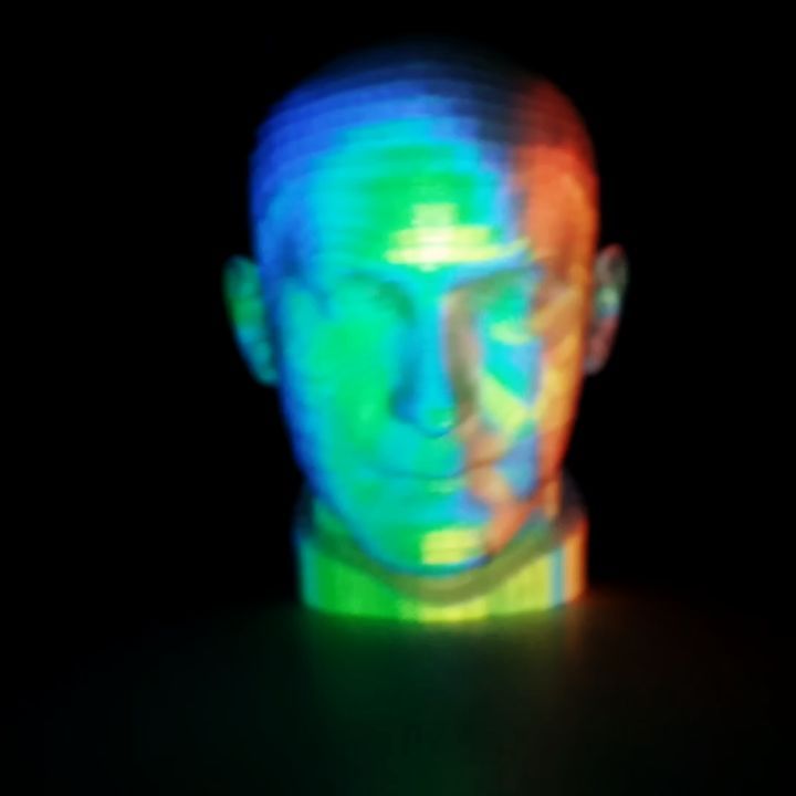 Mini mapping usando el escaneo de mi cabeza y editado en cinema 4D Imp…