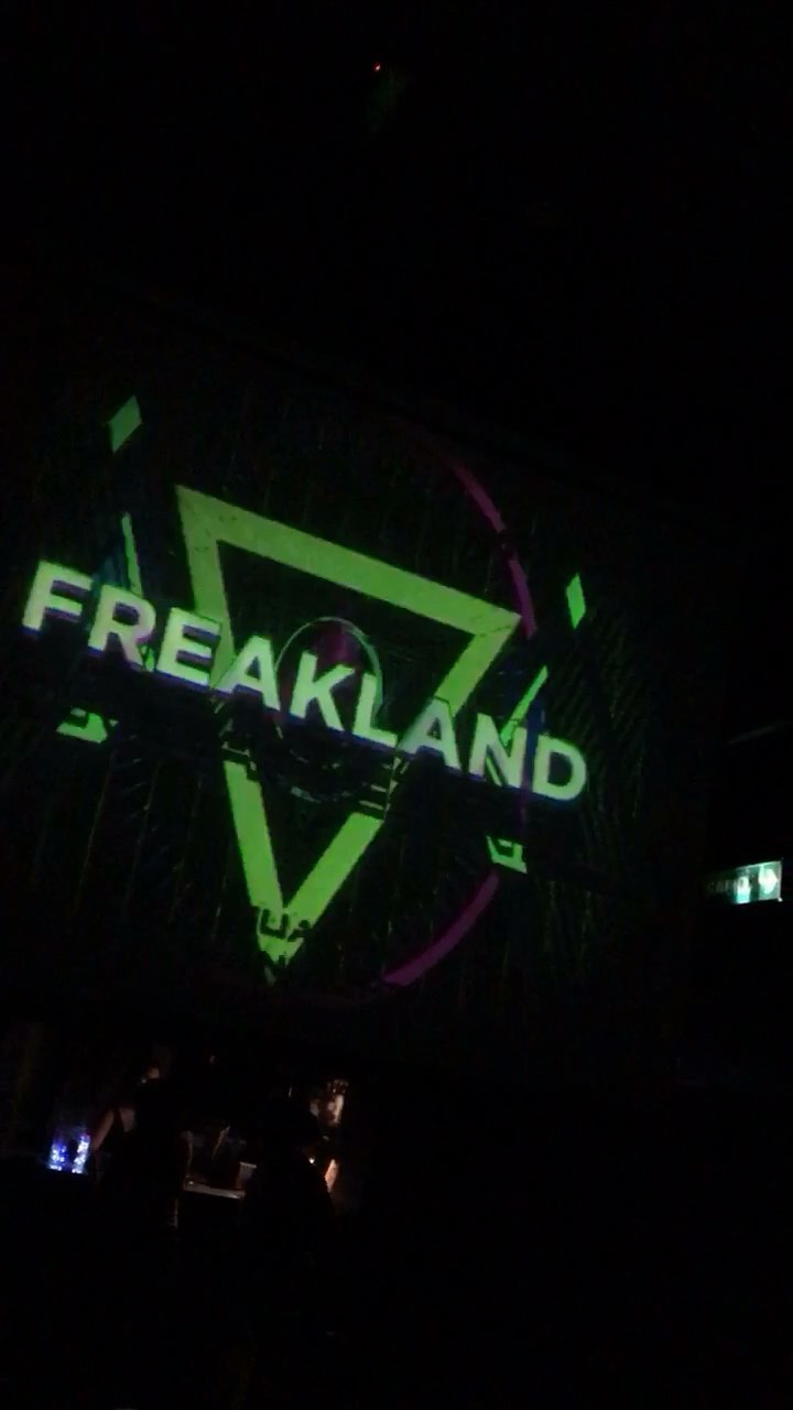 @freaklandclub Set: @alteramma_ Visual: @vjravenlight Performer: @lest…