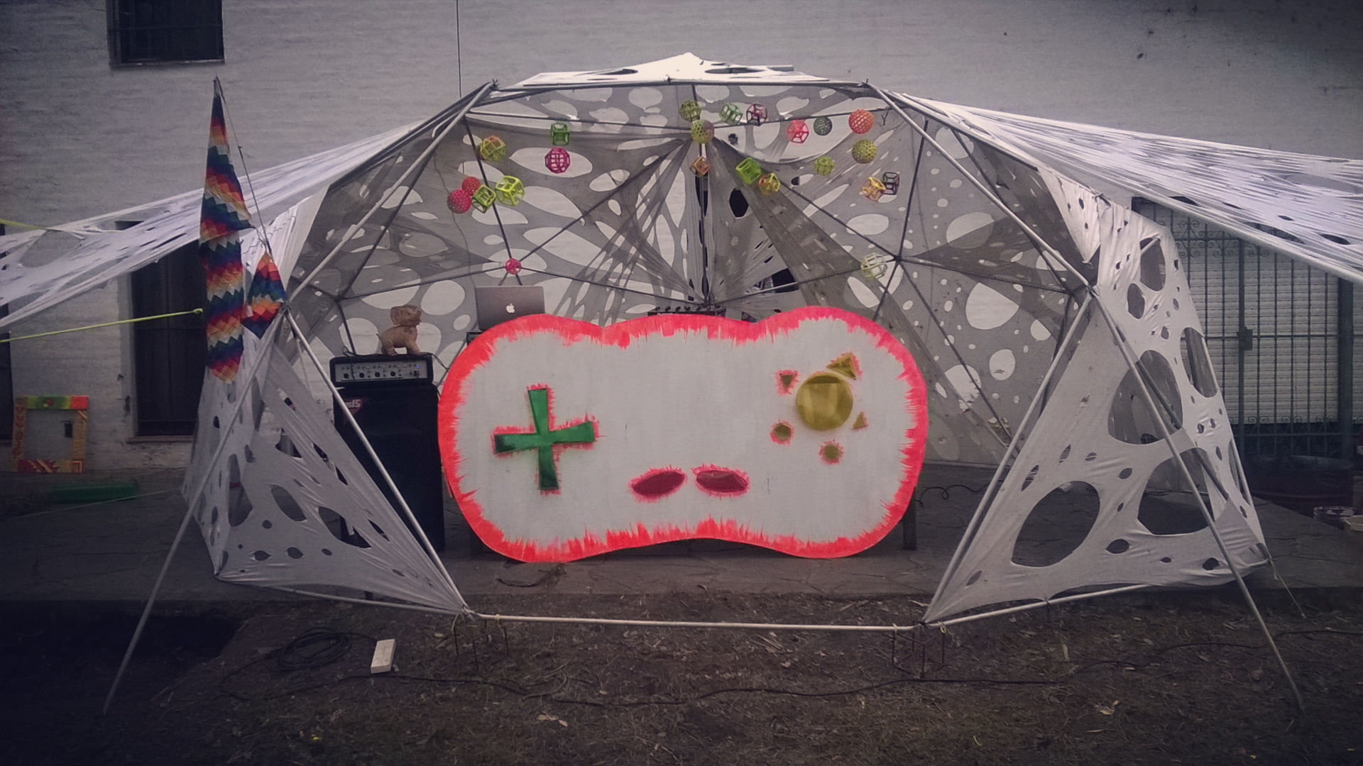 Cabin setup 2 Enter the game #fluo #neon #psytrance #psychedelic #psy …