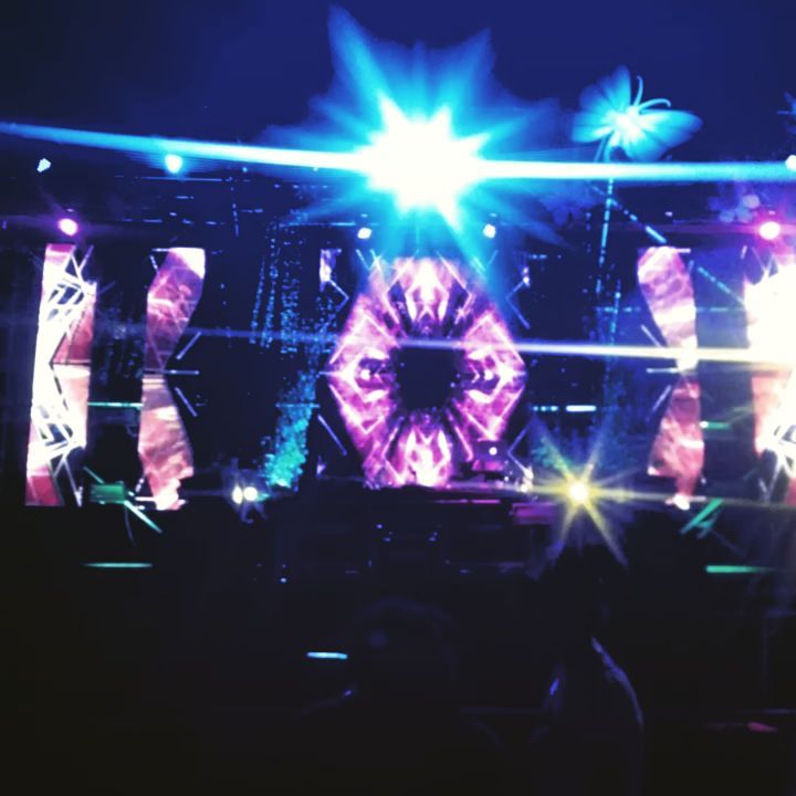 Visuales en @fiesta4l @vjravenlight En #Pehuajó #buenosaires #argentin…